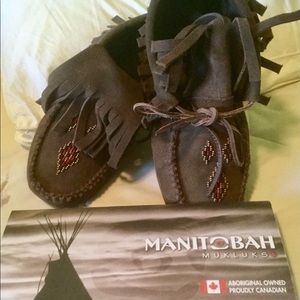 Manitobah Muklucks